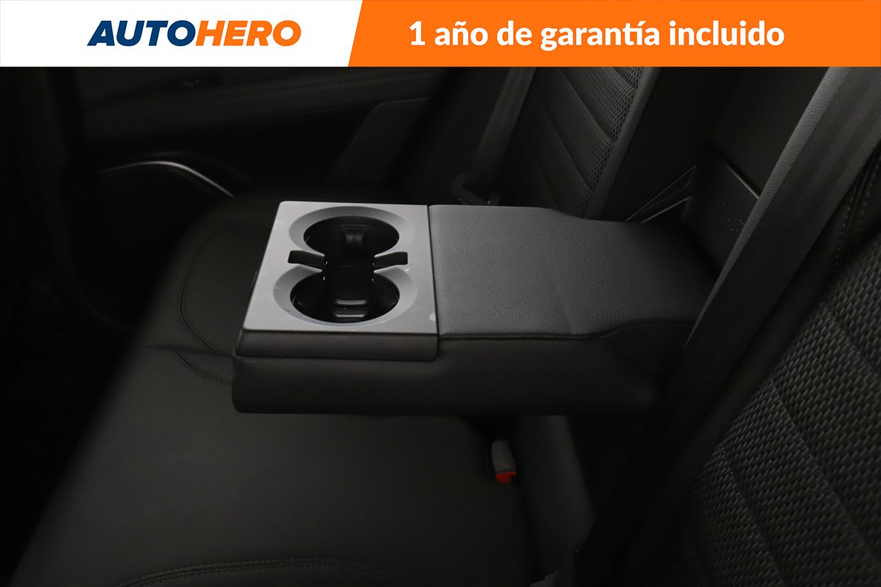 Foto Alfa Romeo Stelvio 23