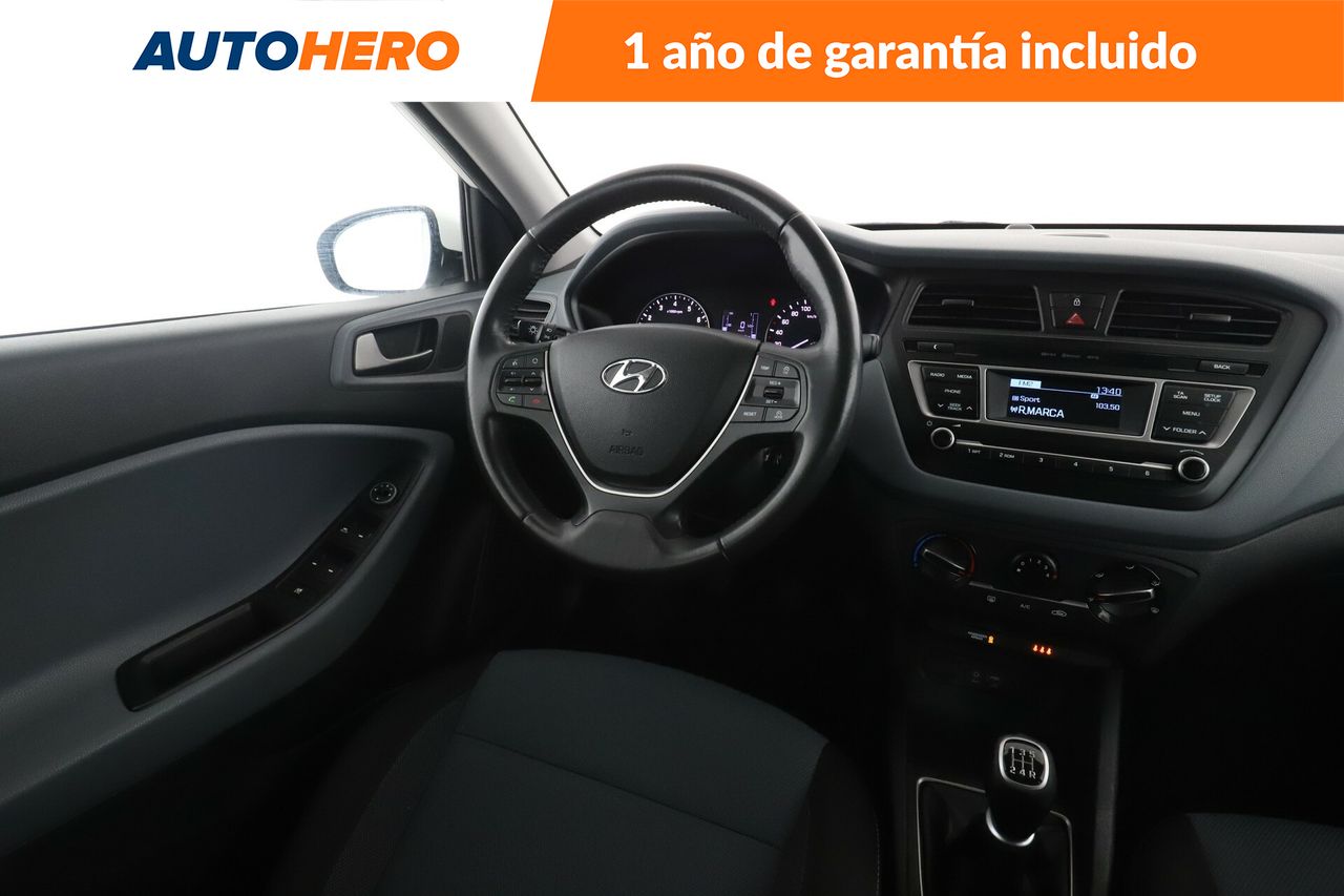 Foto Hyundai i20 14