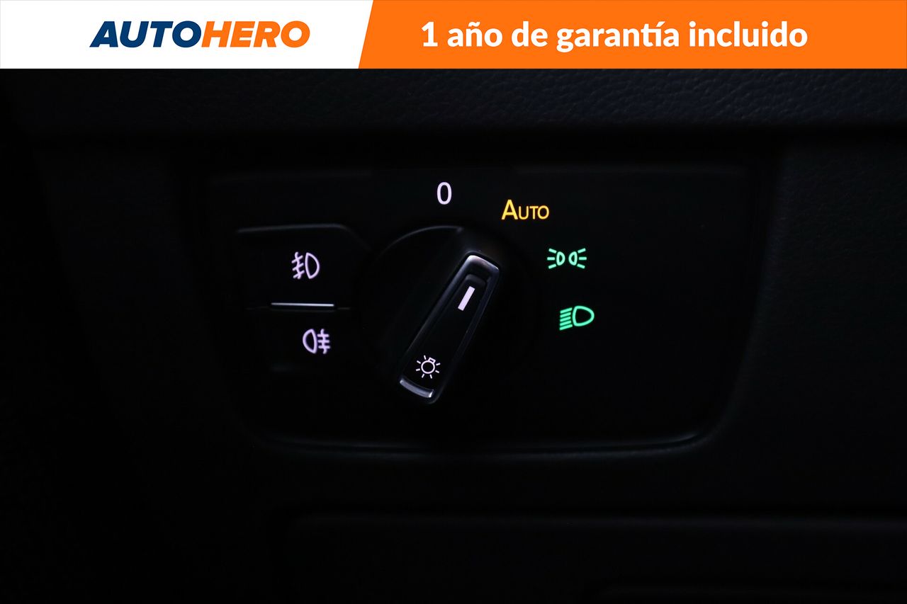 Foto Volkswagen Passat 25