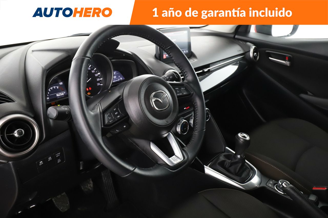 Foto Mazda Mazda2 11