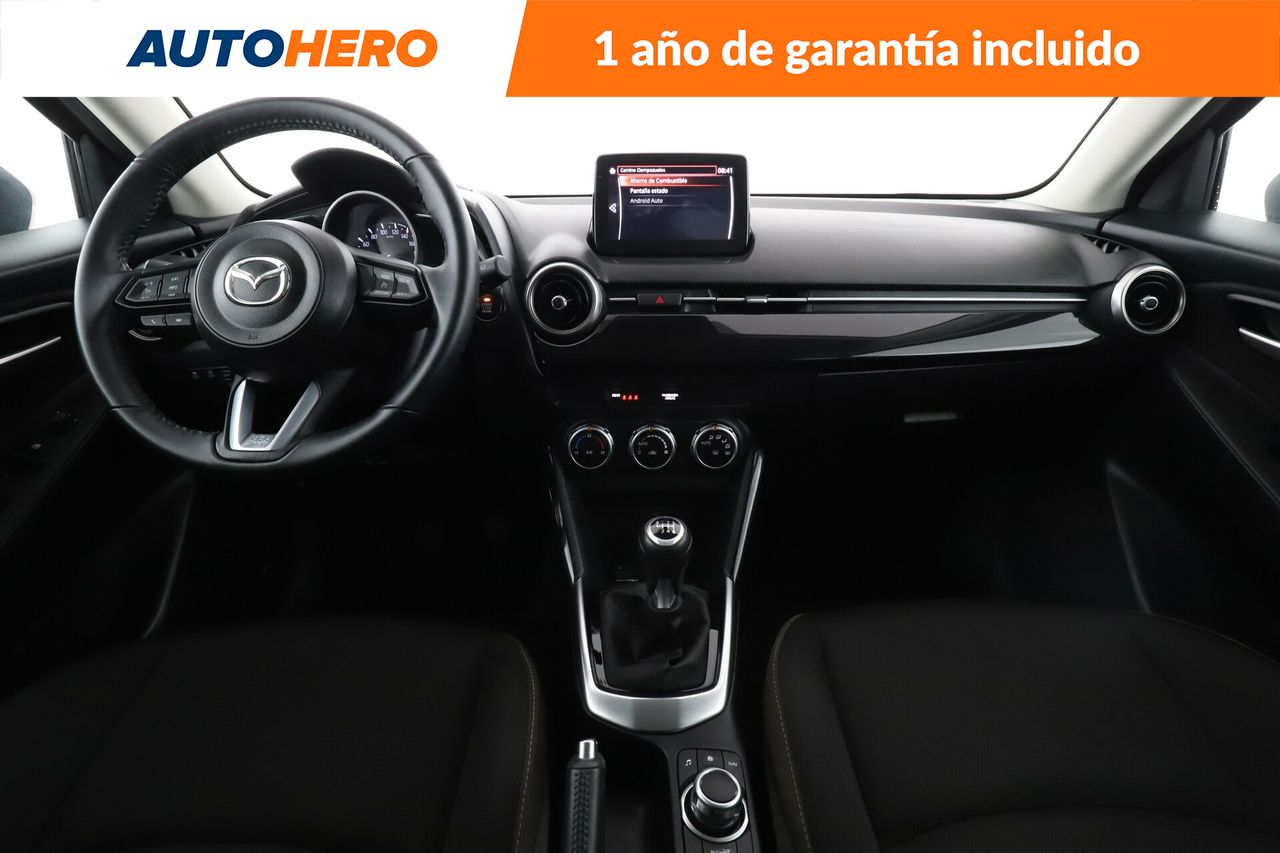 Foto Mazda Mazda2 12