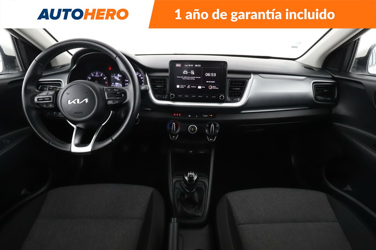 Foto Kia Stonic 12