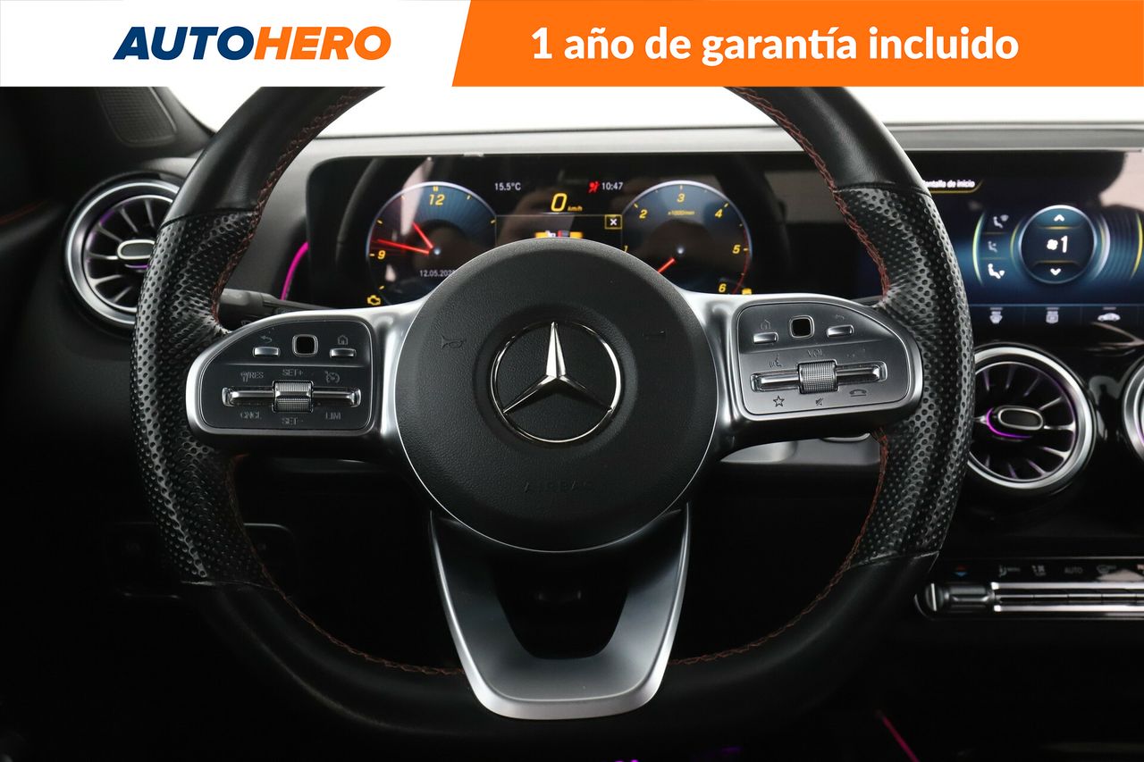 Foto Mercedes-Benz Clase GLB 19