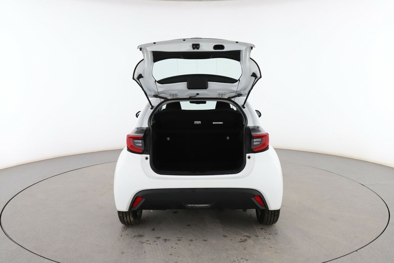 Foto Toyota Yaris 16