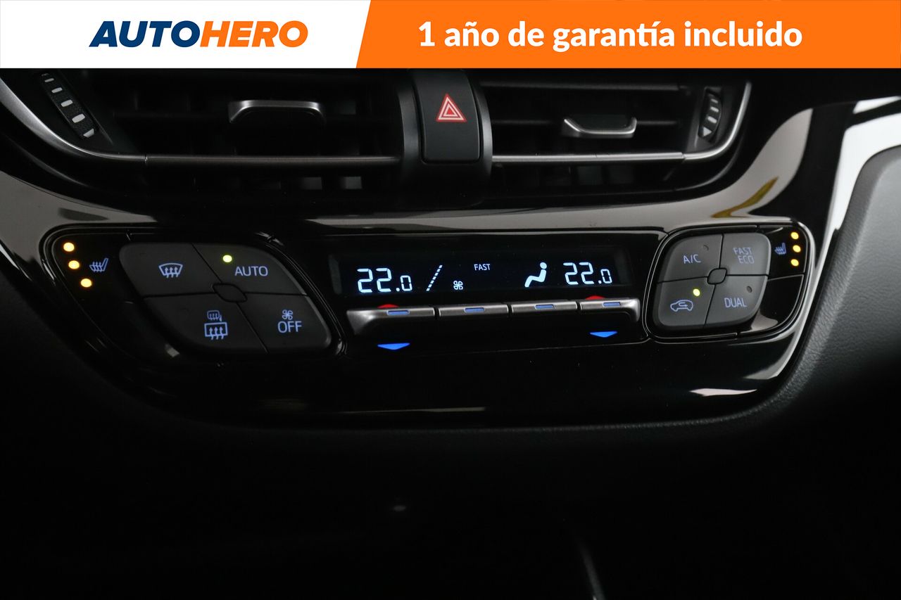 Foto Toyota C-HR 23