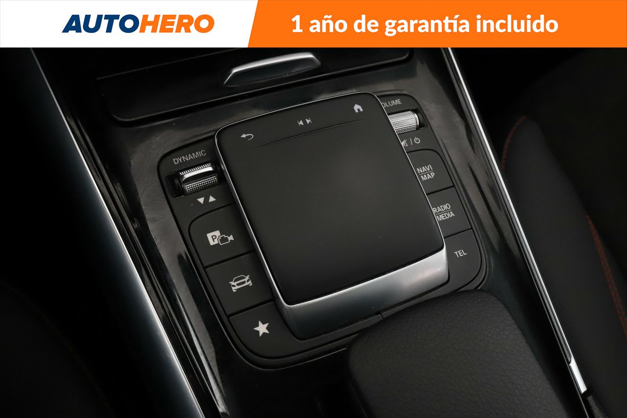 Foto Mercedes-Benz Clase GLA 29