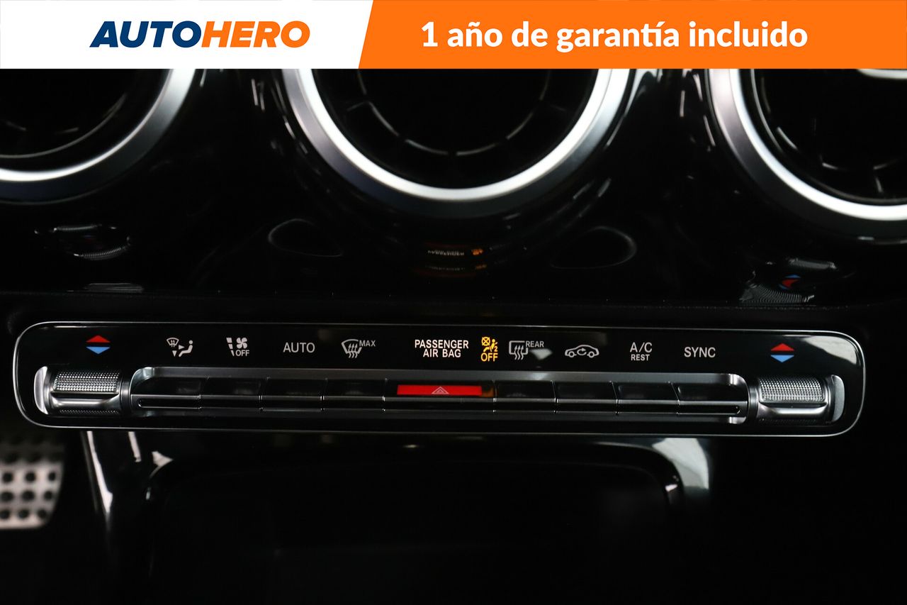Foto Mercedes-Benz Clase A 30