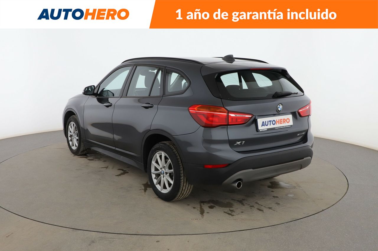 Foto BMW X1 3