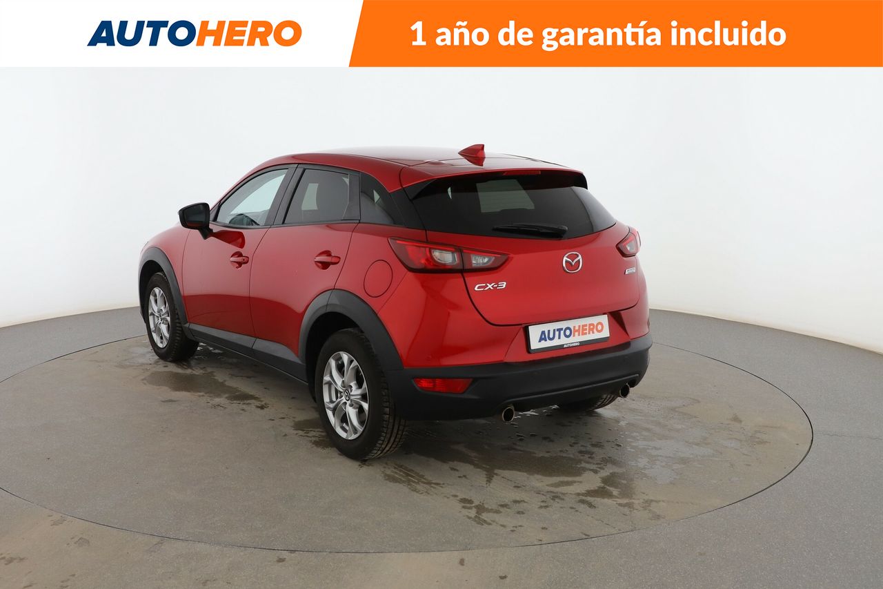 Foto Mazda CX-3 4