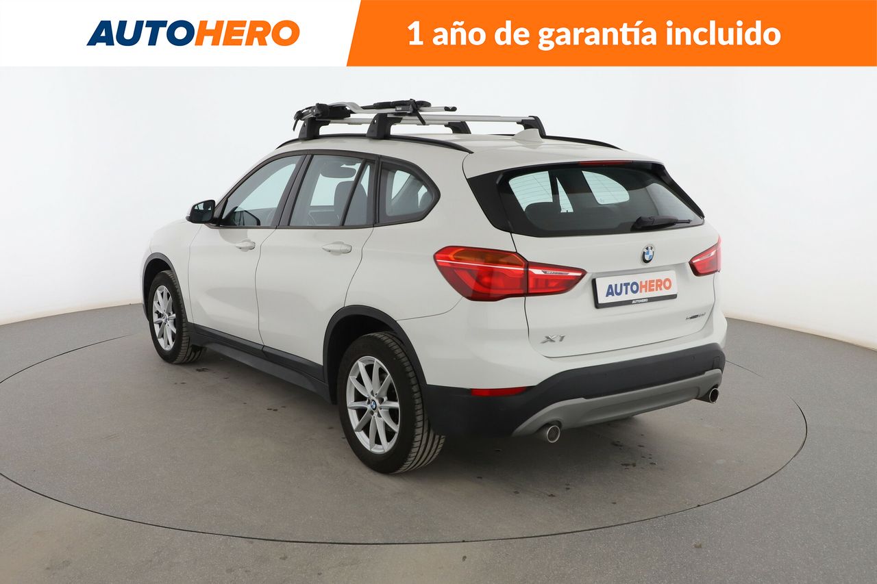 Foto BMW X1 3