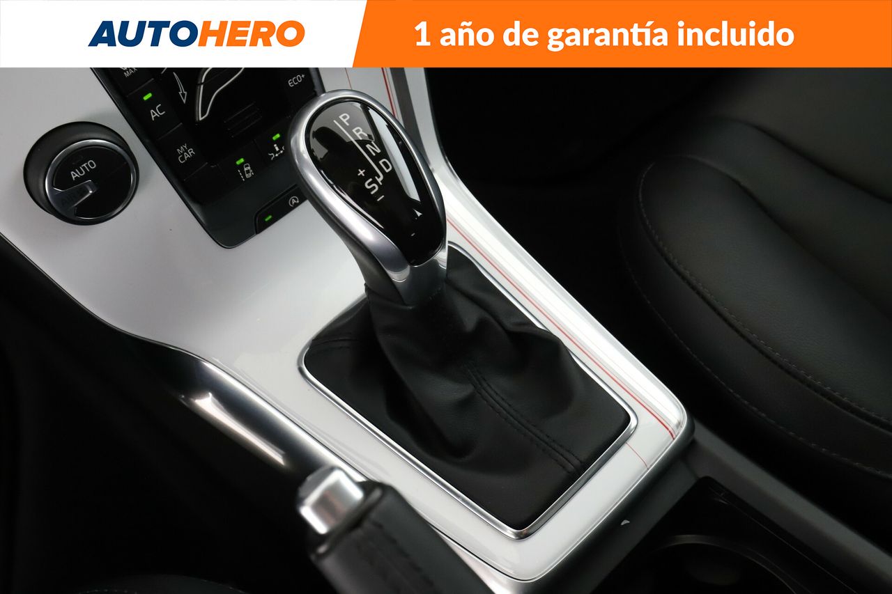 Foto Volvo V40 24