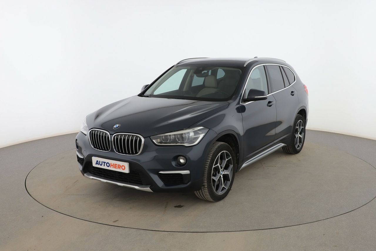 Foto BMW X1 1