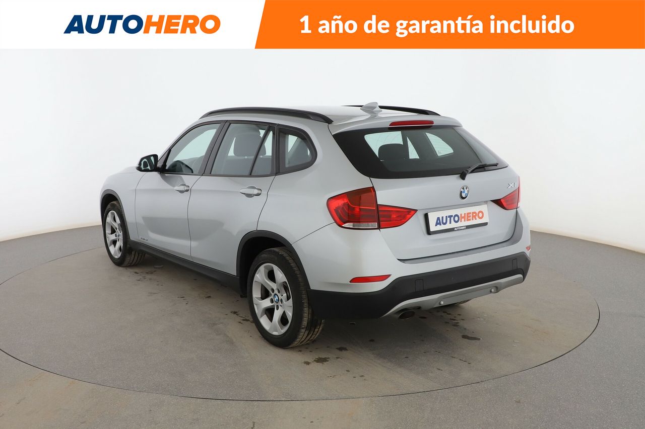 Foto BMW X1 4