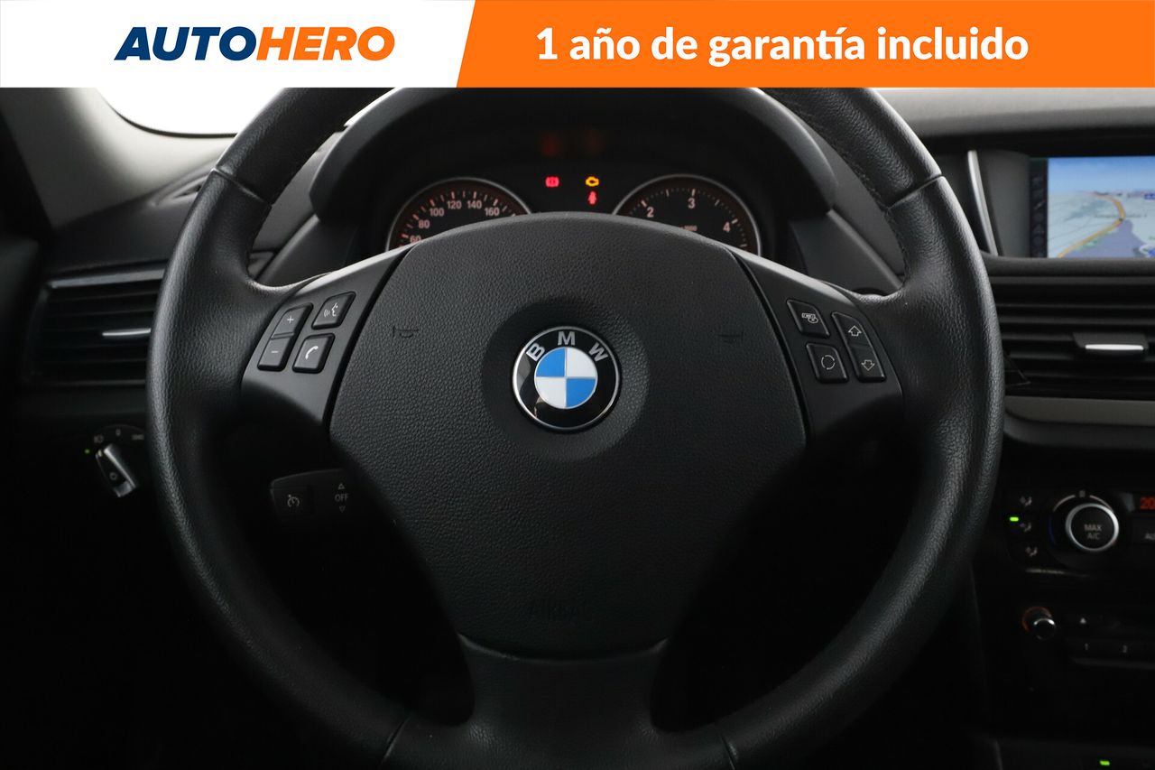 Foto BMW X1 20