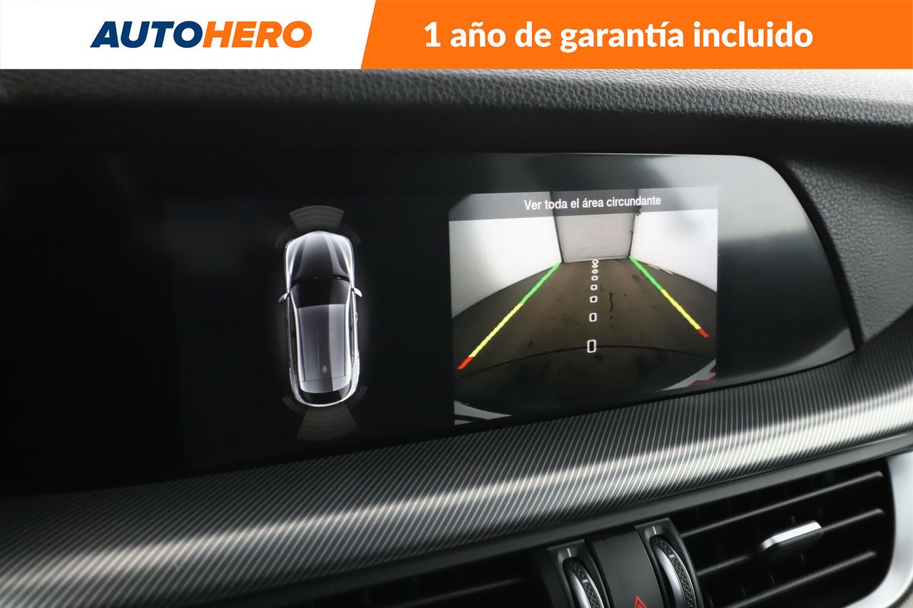 Foto Alfa Romeo Stelvio 33
