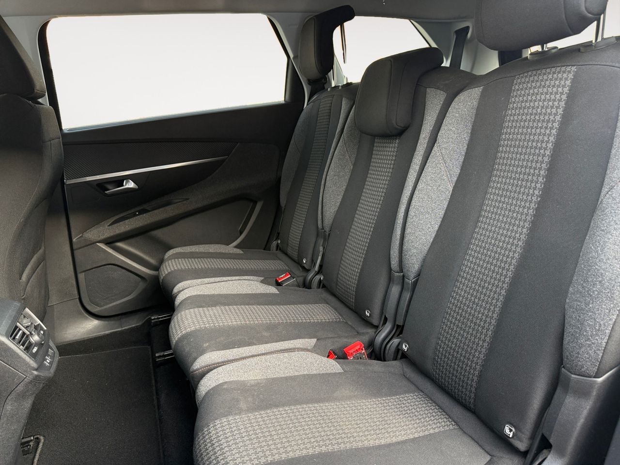 Foto Peugeot 5008 10