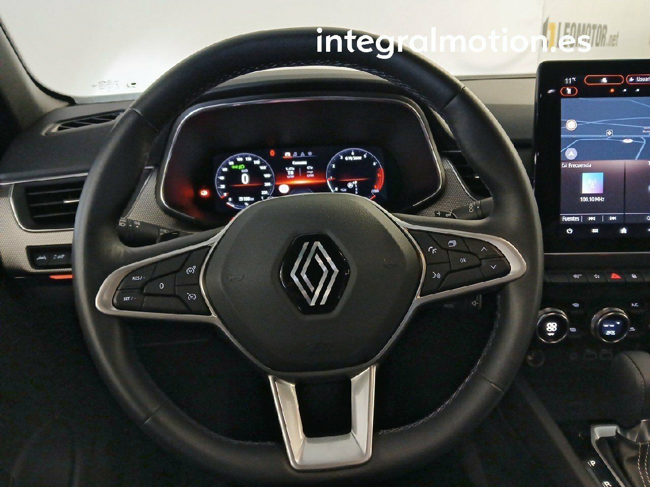 Foto Renault Arkana 10