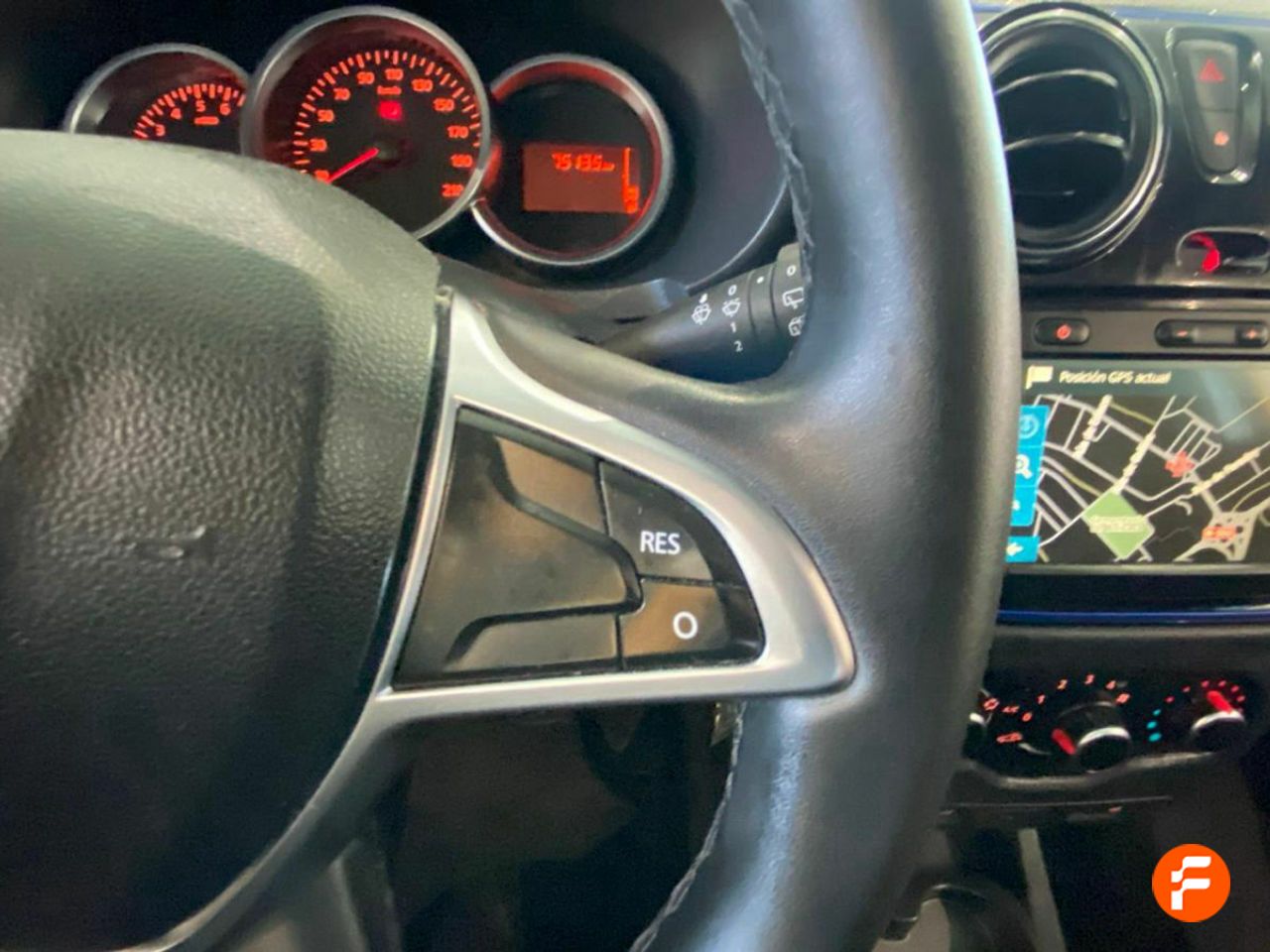 Foto Dacia Lodgy 17