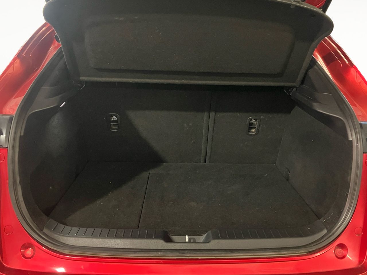 Foto Mazda CX-30 11