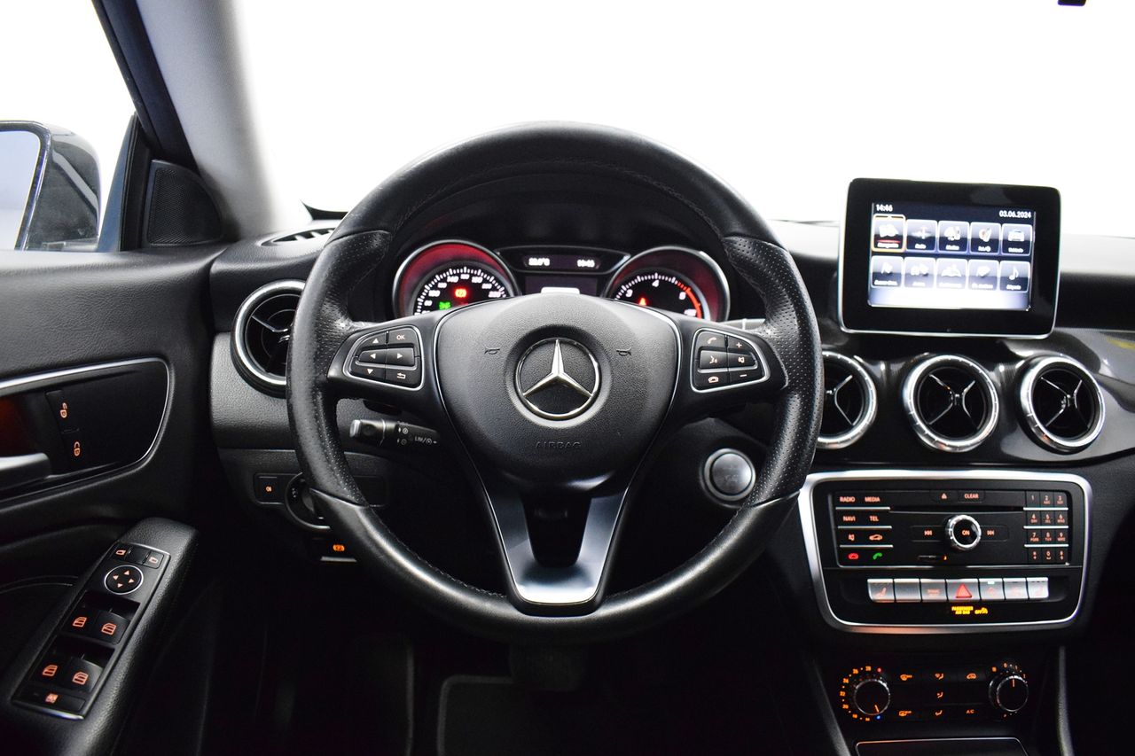 Foto Mercedes-Benz Clase CLA 20