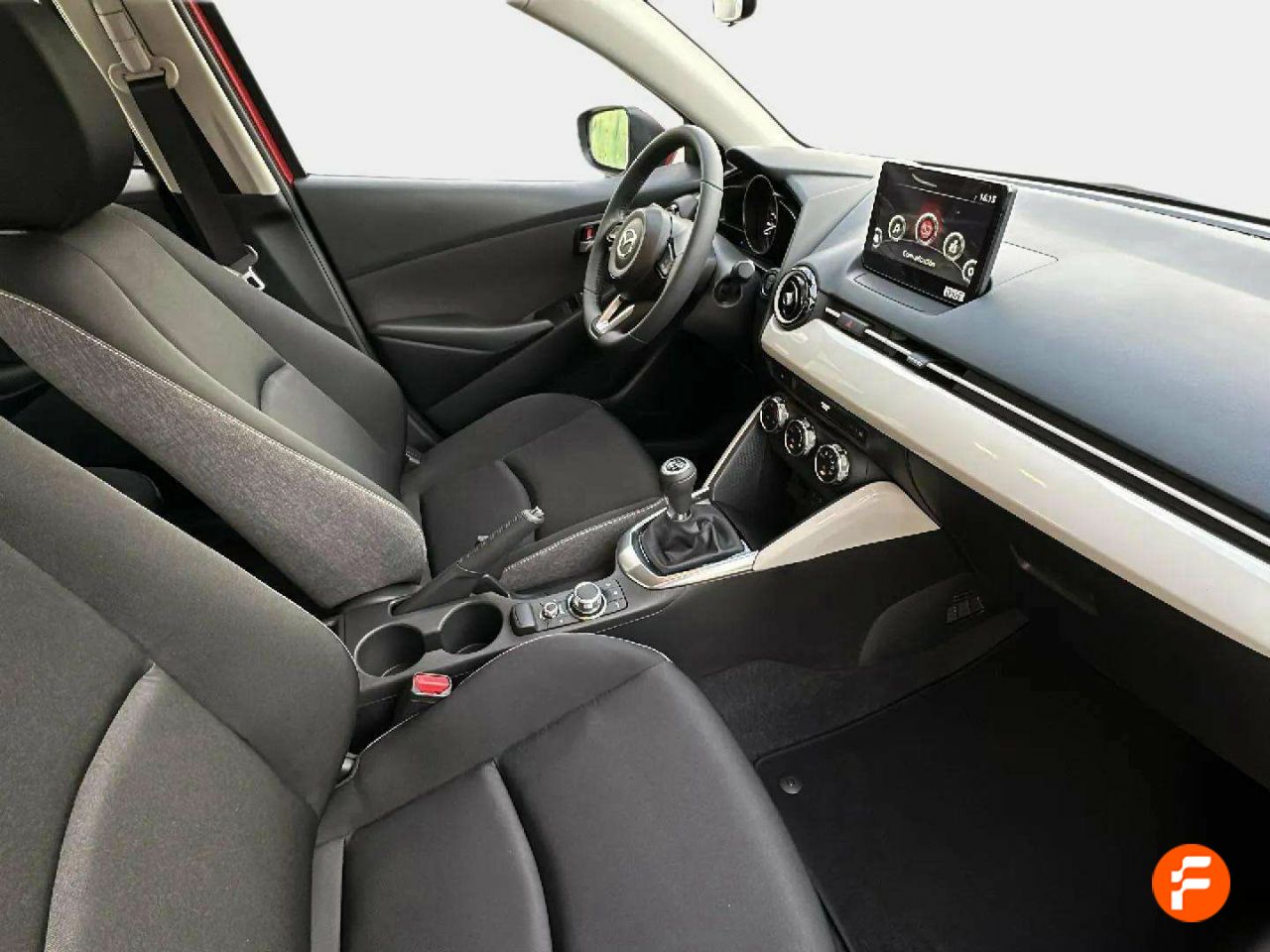 Foto Mazda Mazda2 18