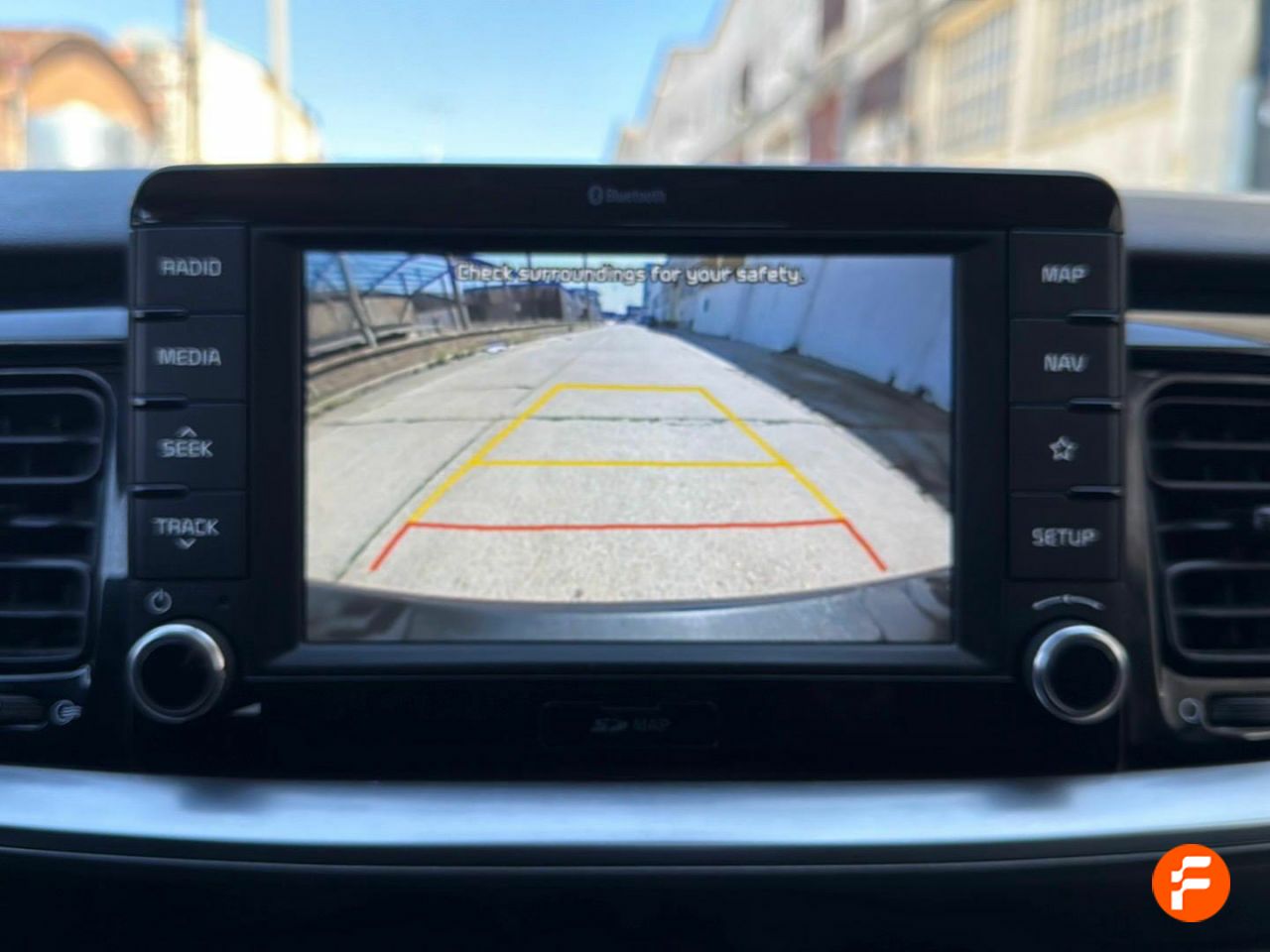 Foto Kia Stonic 12