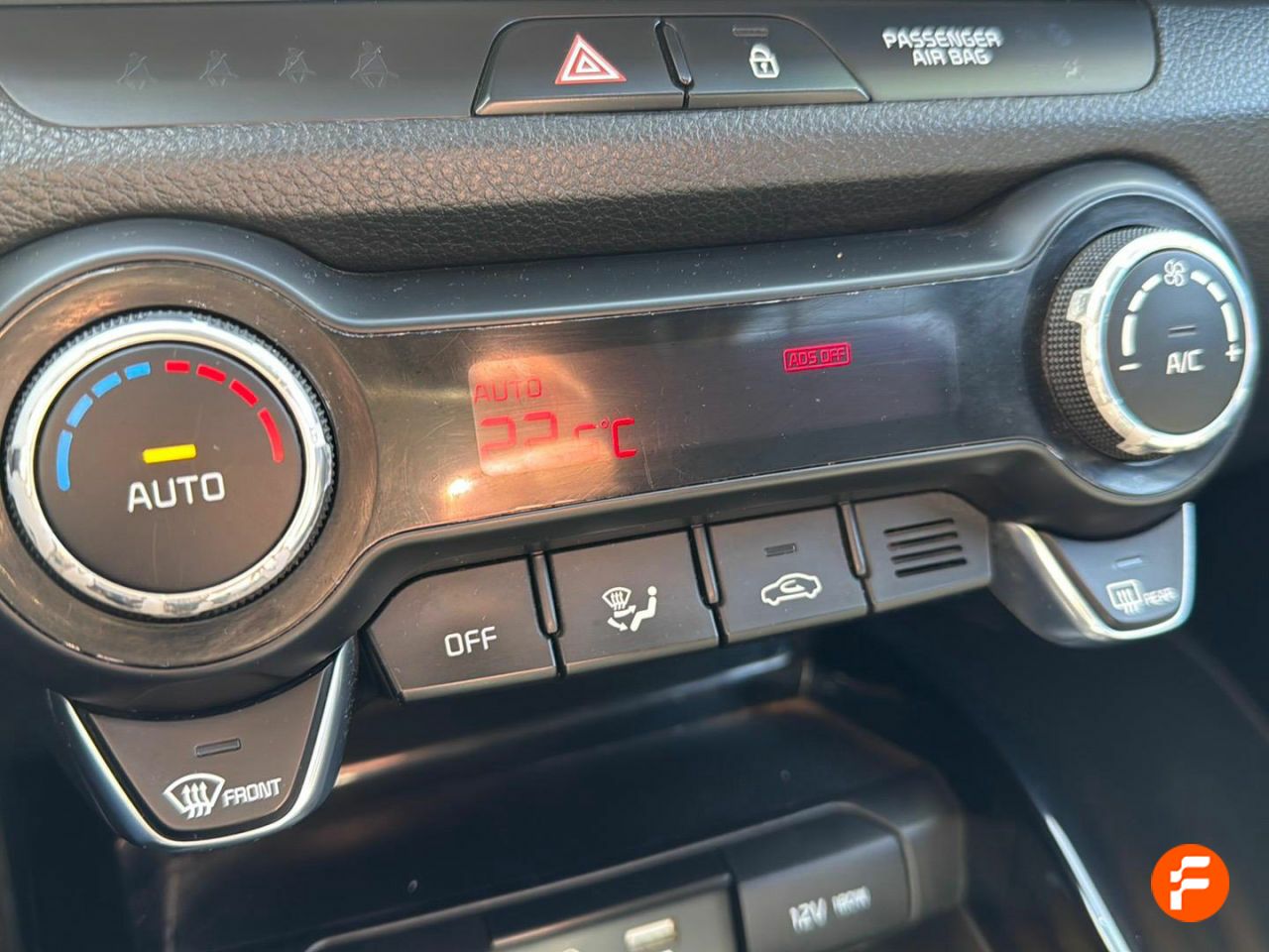 Foto Kia Stonic 21