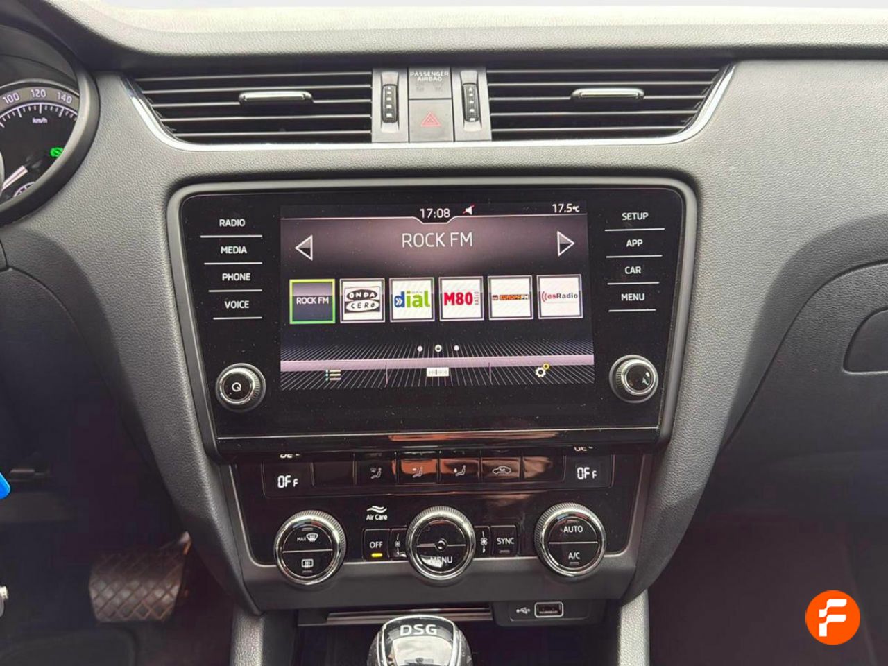 Foto Skoda Octavia 11