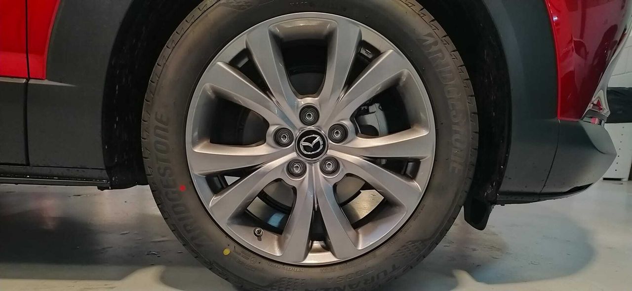 Foto Mazda CX-30 15