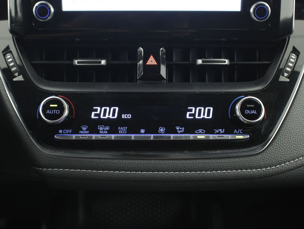 Foto Toyota Corolla 11