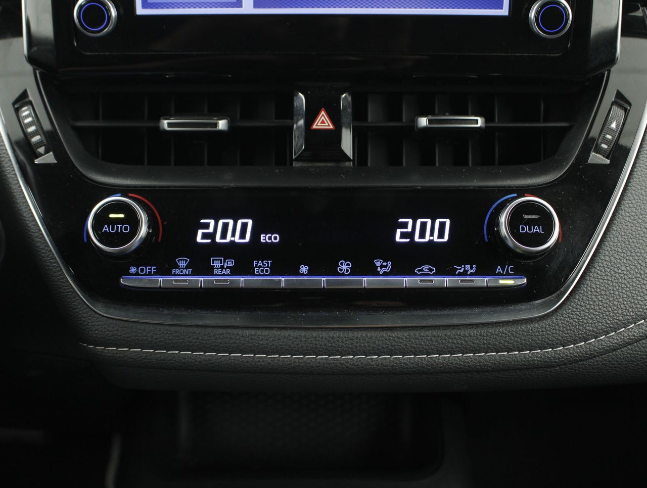 Foto Toyota Corolla 11