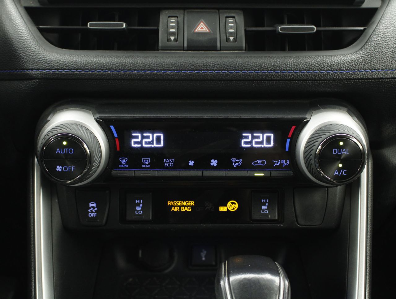 Foto Toyota Rav4 11