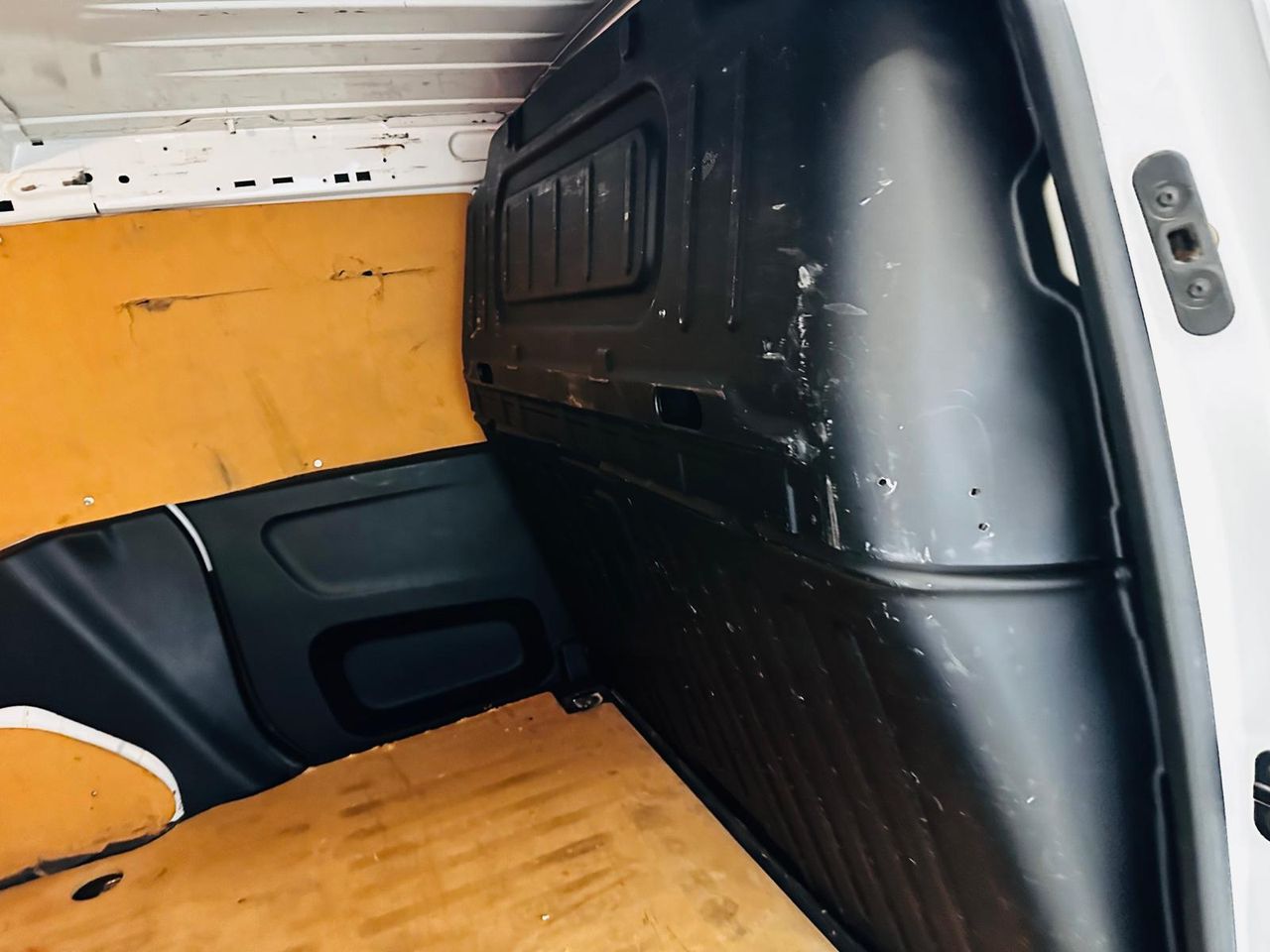 Foto Citroën Berlingo 21