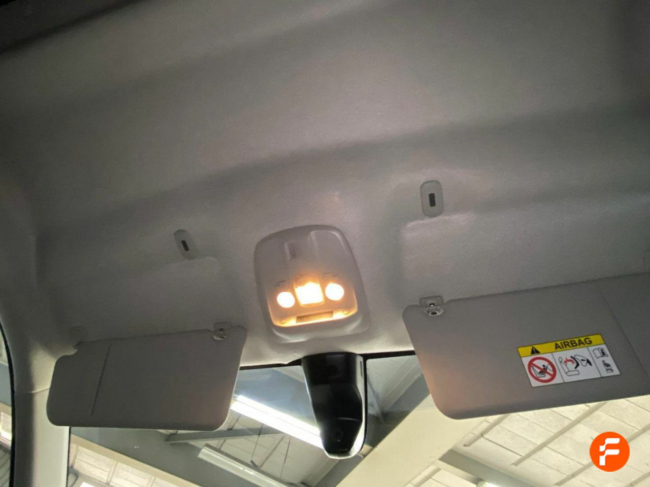Foto Citroën Jumpy 23