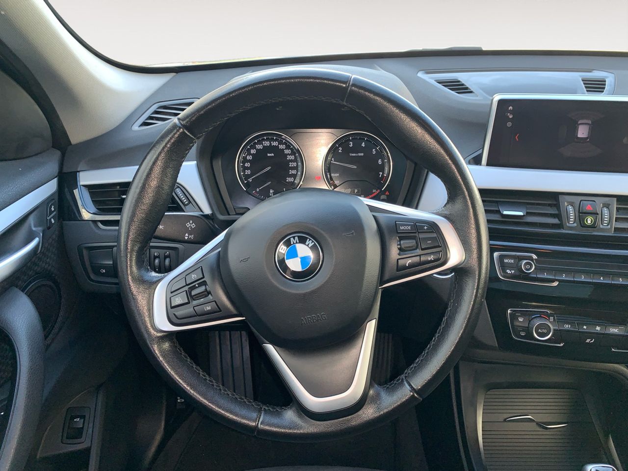 Foto BMW X1 7