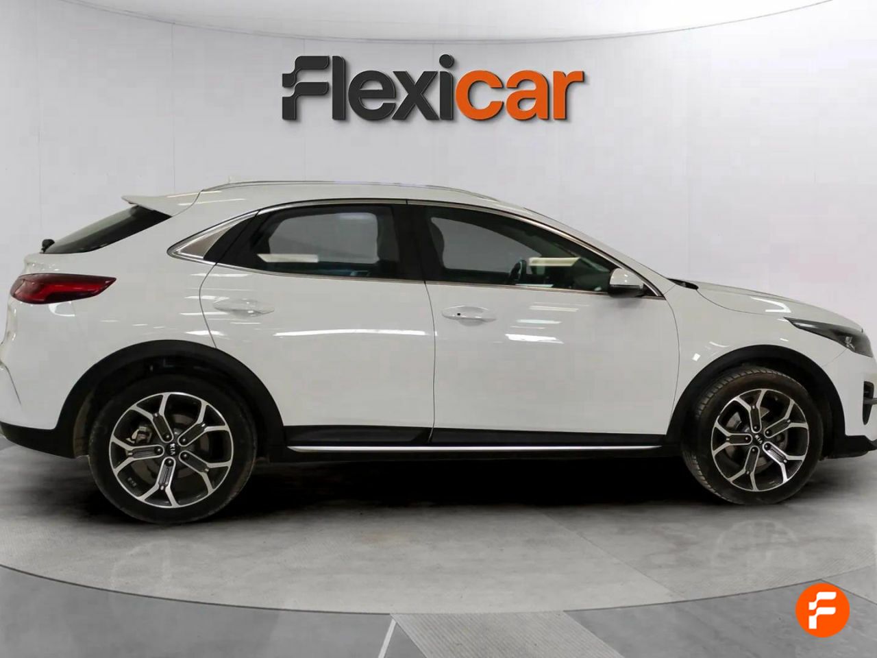 Foto Kia XCeed 4