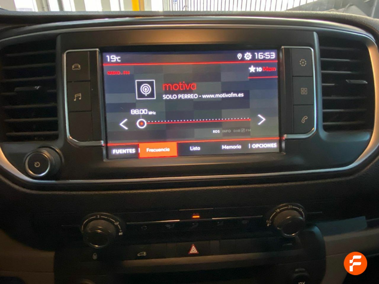 Foto Citroën Jumpy 11