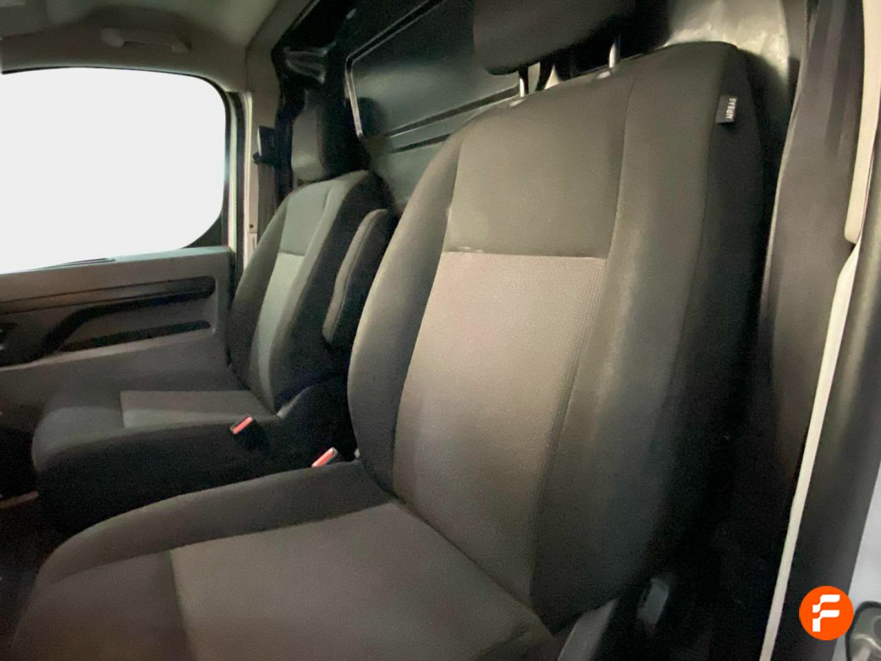 Foto Citroën Jumpy 16