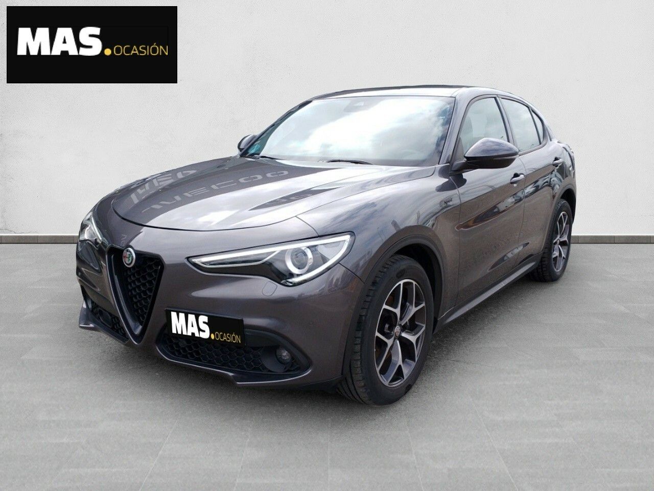Foto Alfa Romeo Stelvio 1