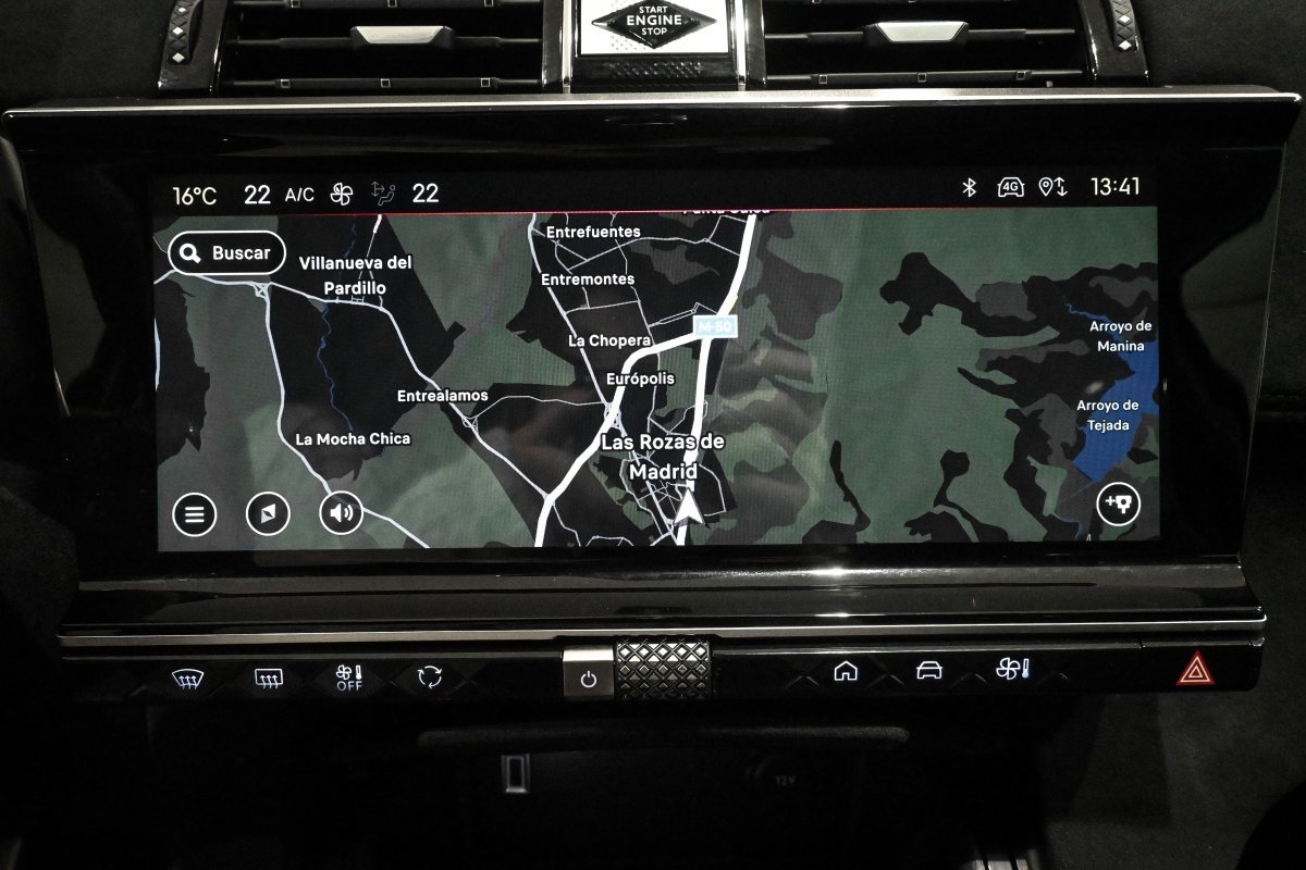 Foto DS Automobiles DS 7 Crossback 22 Foto DS Automobiles DS 7 Crossback 22