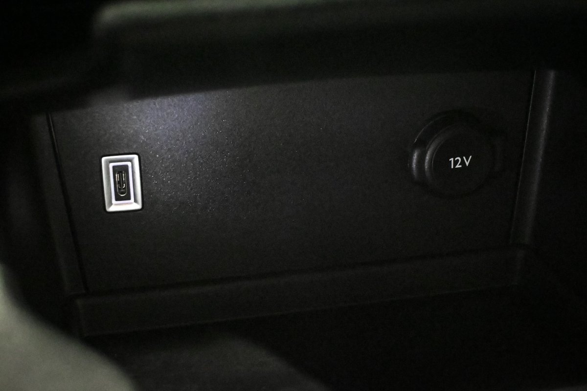 Foto DS Automobiles DS 7 Crossback 29 Foto DS Automobiles DS 7 Crossback 29