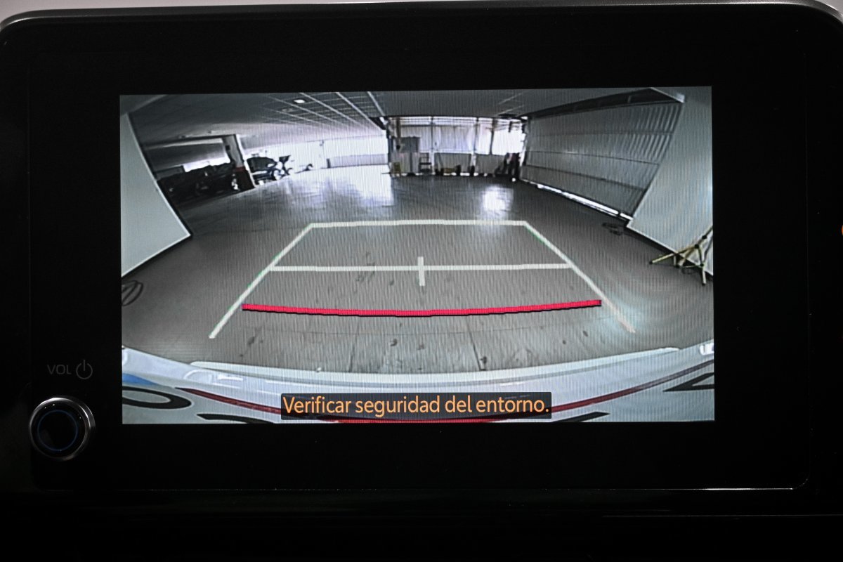 Foto Toyota C-HR 16 Foto Toyota C-HR 16