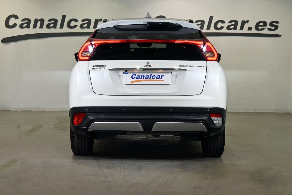 Foto Mitsubishi Eclipse Cross 5 Foto Mitsubishi Eclipse Cross 5