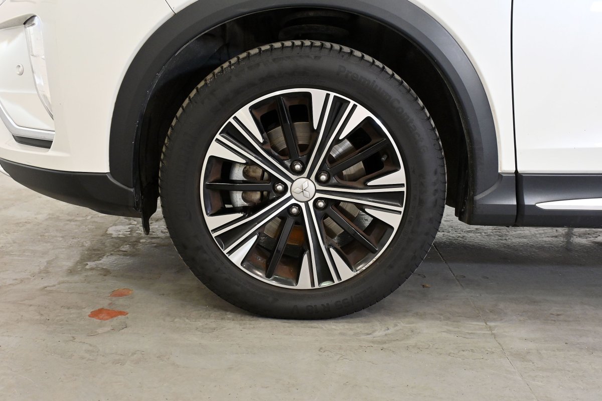 Foto Mitsubishi Eclipse Cross 29 Foto Mitsubishi Eclipse Cross 29