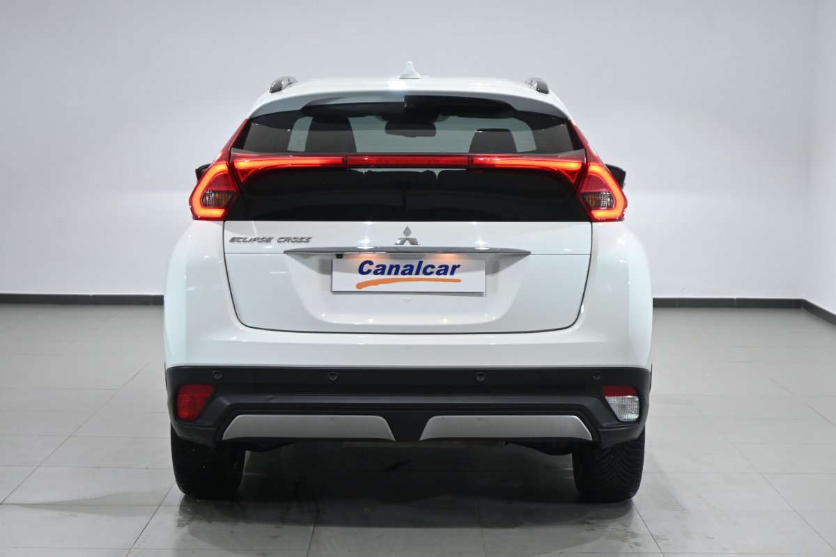 Foto Mitsubishi Eclipse Cross 5 Foto Mitsubishi Eclipse Cross 5