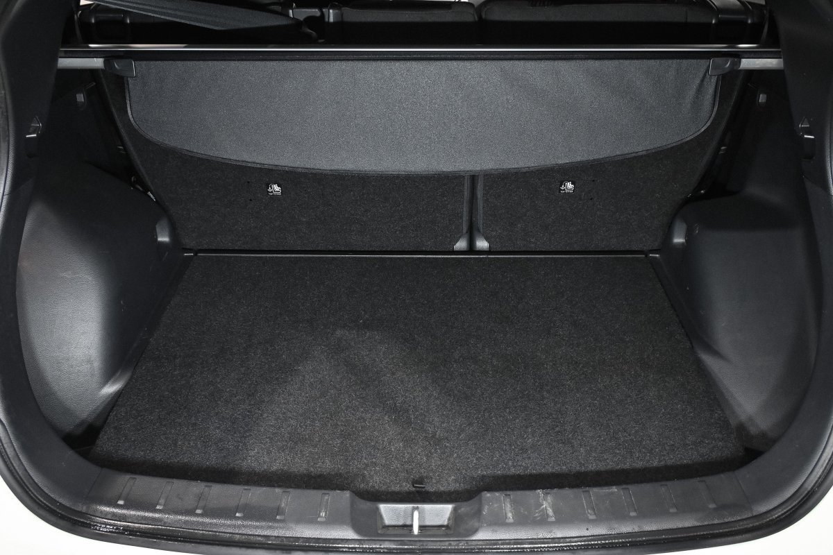 Foto Mitsubishi Eclipse Cross 8 Foto Mitsubishi Eclipse Cross 8