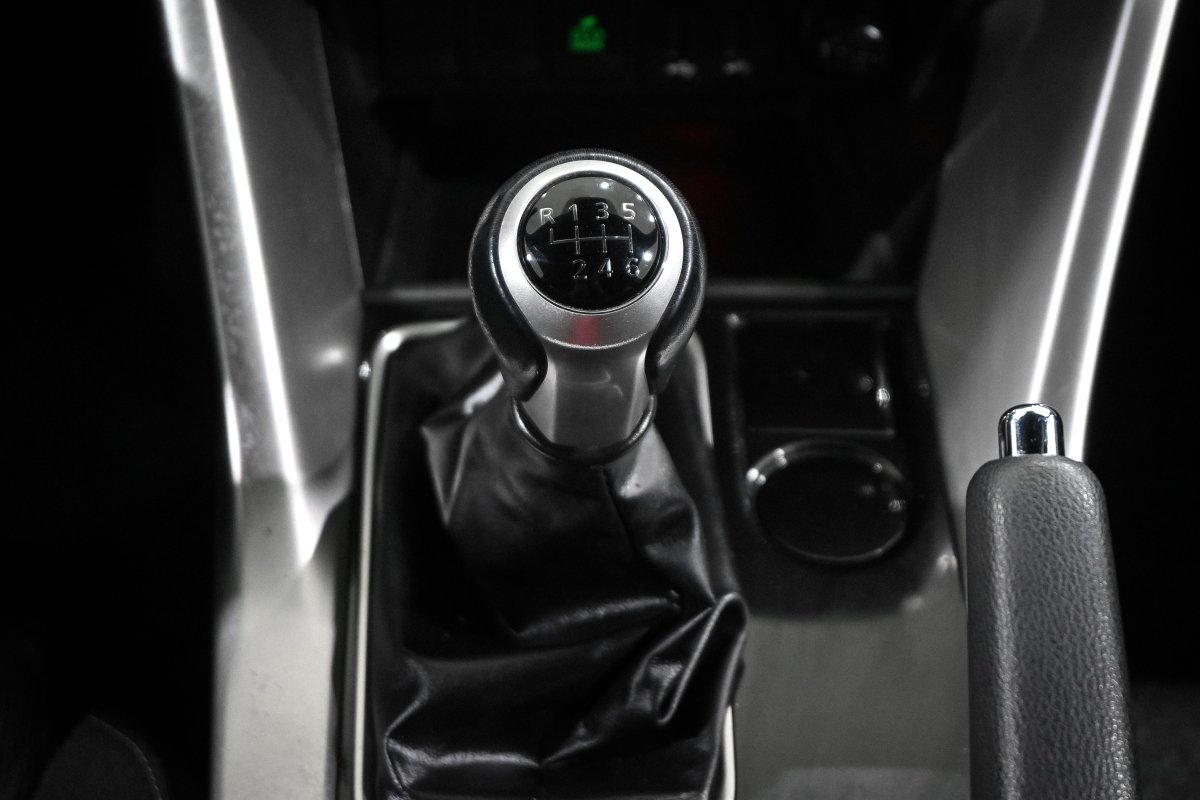 Foto Mitsubishi Eclipse Cross 24 Foto Mitsubishi Eclipse Cross 24