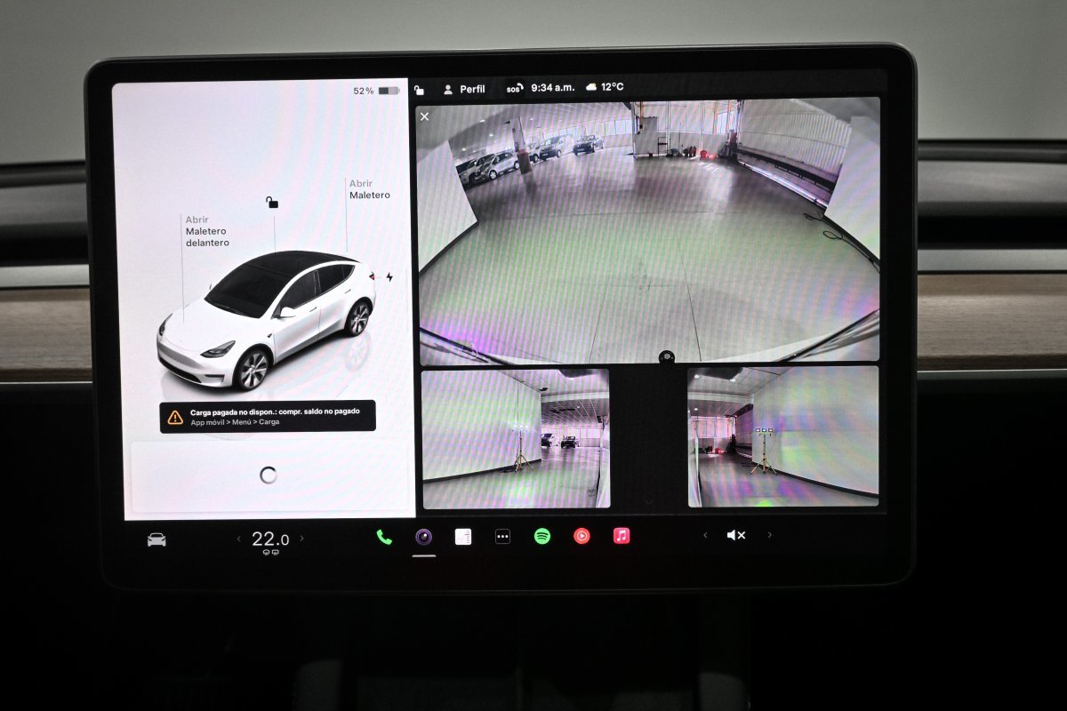 Foto Tesla Model Y 14