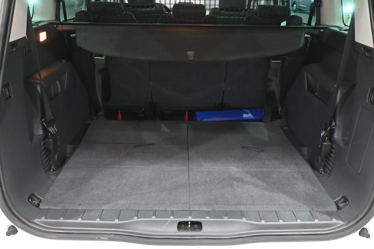 Foto Peugeot 5008 8
