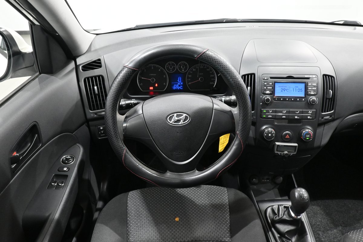 Foto Hyundai i30 16